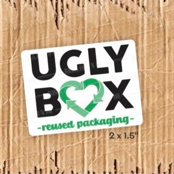 Mindy Kaling Books - Is Everyone Hanging Out Without Me? and Why Not Me? - Picture 8 of 8